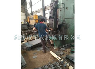 點(diǎn)擊查看詳細(xì)信息<br>標(biāo)題：華友機(jī)械車間一角 閱讀次數(shù)：8937