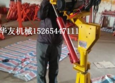 點(diǎn)擊查看詳細(xì)信息<br>標(biāo)題：華友機(jī)械車(chē)載小吊機(jī)(各種液壓式小吊機(jī)） 閱讀次數(shù)：8756